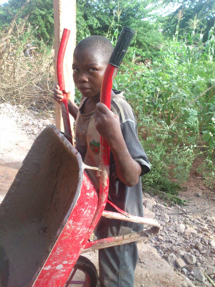 10565114_724944170904162_8570820595923860927_n